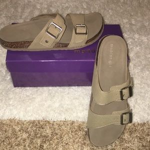 Madden Girl brando sandal